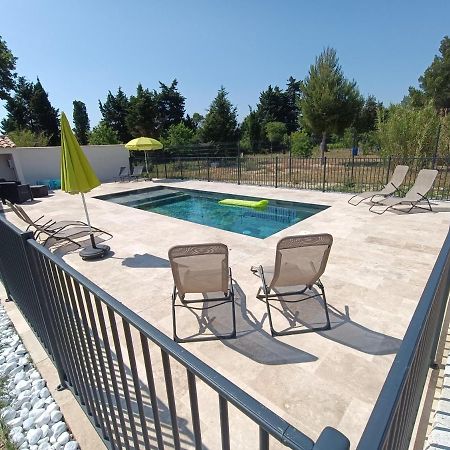 Maison Independante Avec Piscine, 10Min Avignon Pujaut Zewnętrze zdjęcie